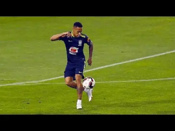 Video: Masters of Freestyle Football ? Crazy Skills & Tricks